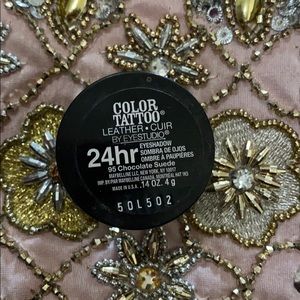 L’Oréal color tattoo eye shadow